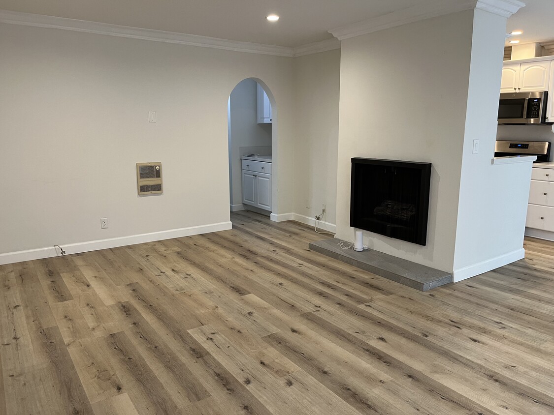 Open Floor plan - 1021 5th St