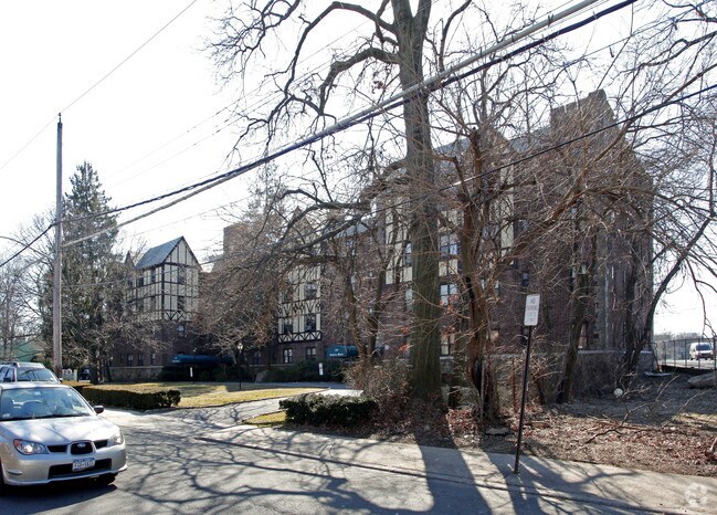 Foto del edificio - Stonelea Manor Coop