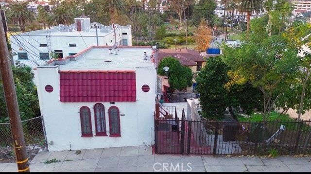 Foto principal - 1011 Laguna Ave
