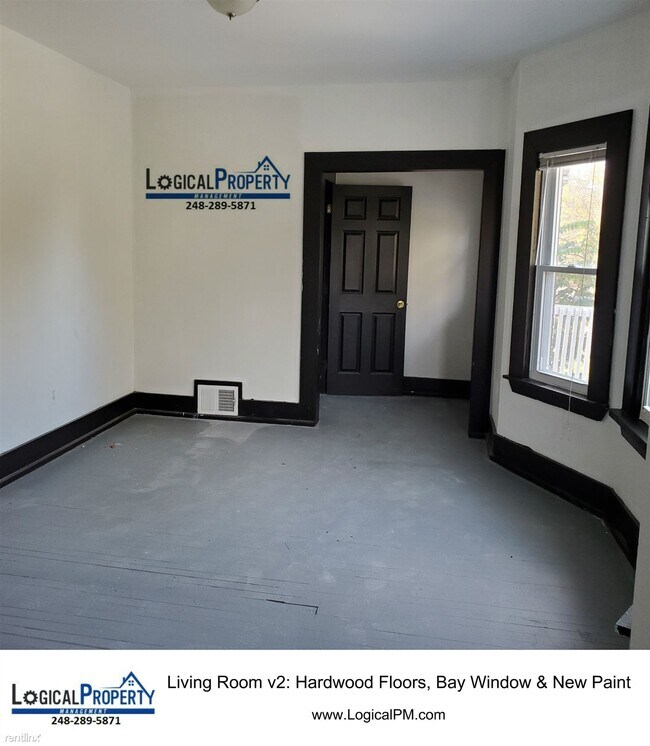 Building Photo - 4 br, 2 bath 4plex - 652 E Philadelphia St