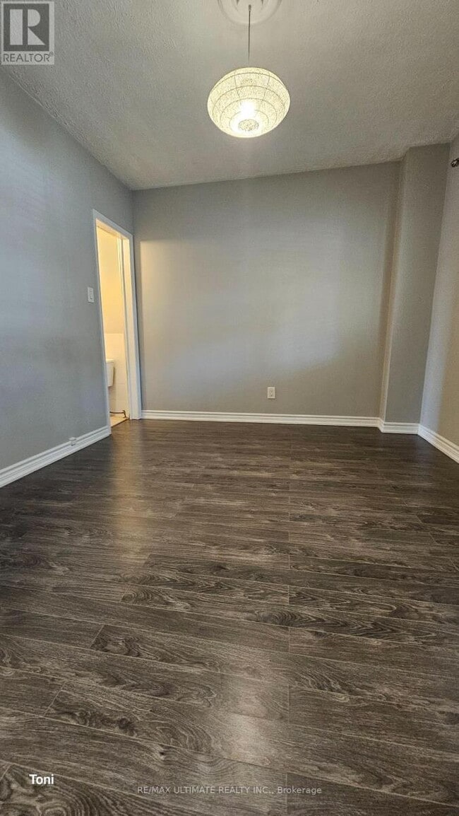 Building Photo - 16 Failsworth Ave