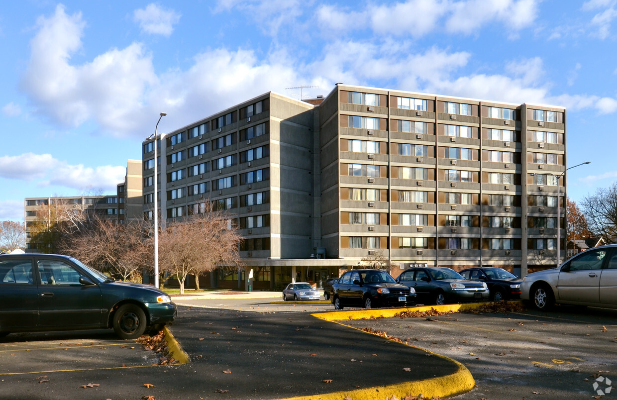 Building Photo - Davenport Housing for the Elderly