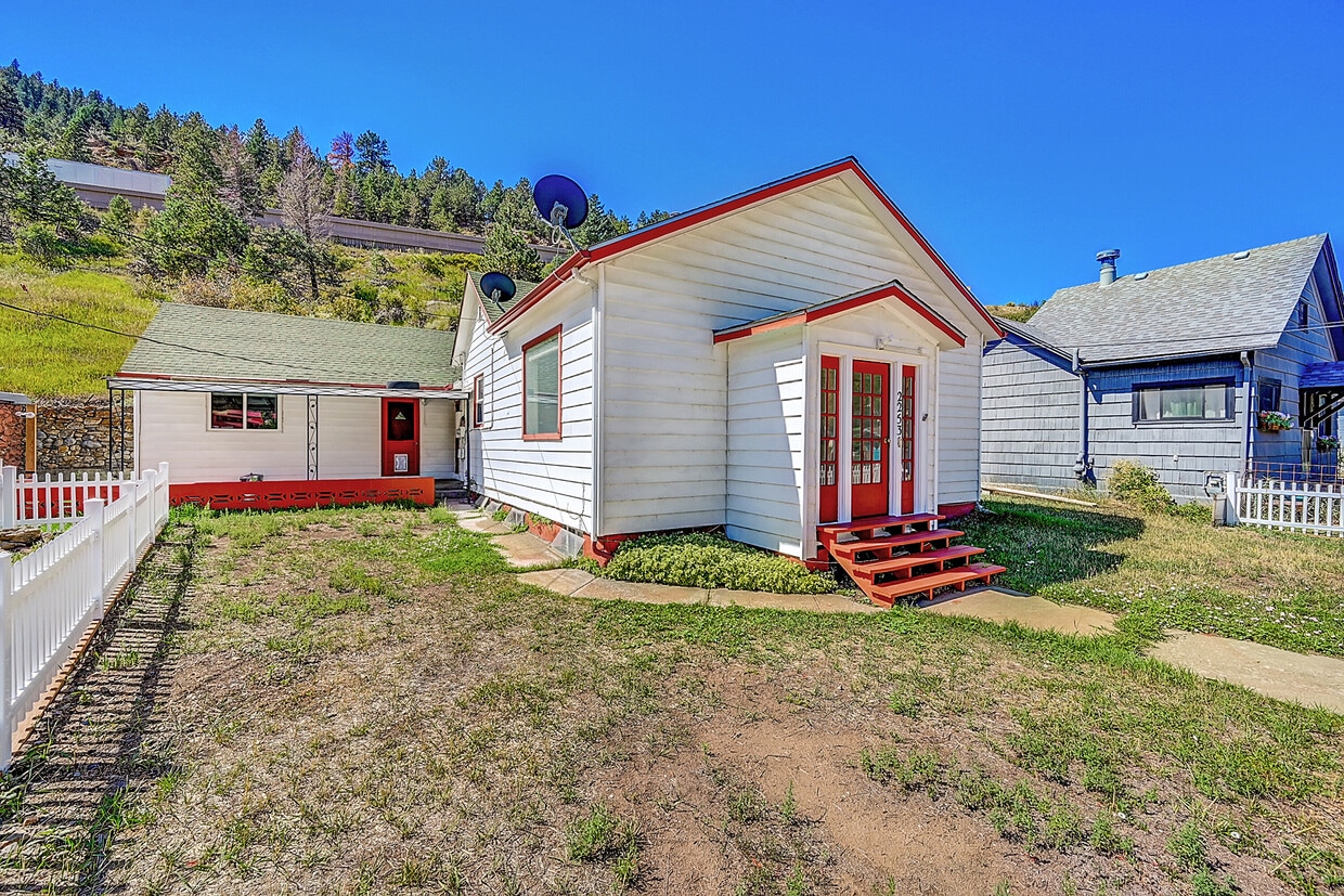 Photo - 2253 Miner St (Idaho Springs, CO)