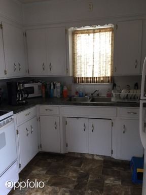 Building Photo - 120 Kitchen St