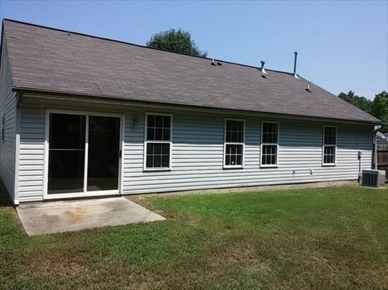 Building Photo - 3028 Westwinds Ct