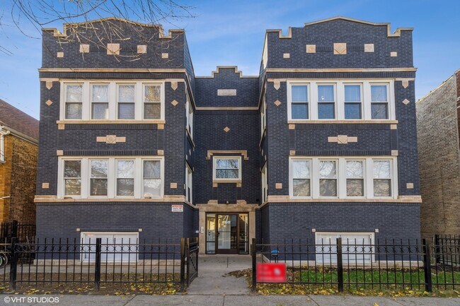 Foto del edificio - 1130 N Ridgeway Ave