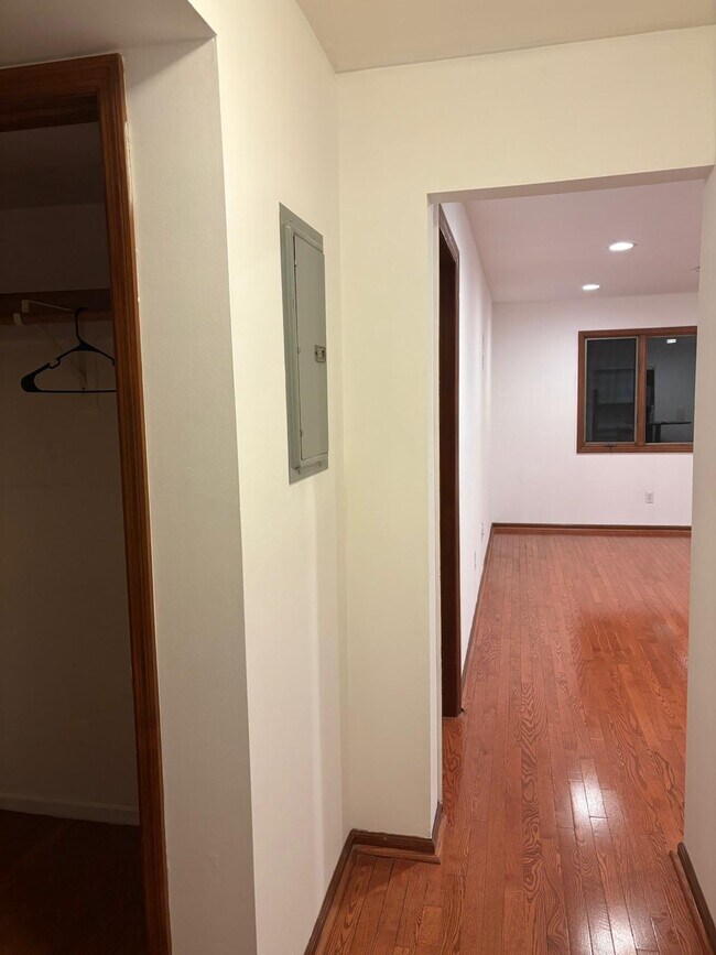 Foto del edificio - 1250 N Broad St