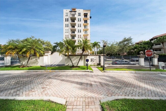 Building Photo - 9021 SW 94th St