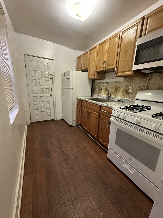 Foto del edificio - 2534 N Water St