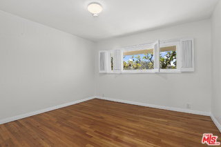 Foto del edificio - 3200 S Sepulveda Blvd