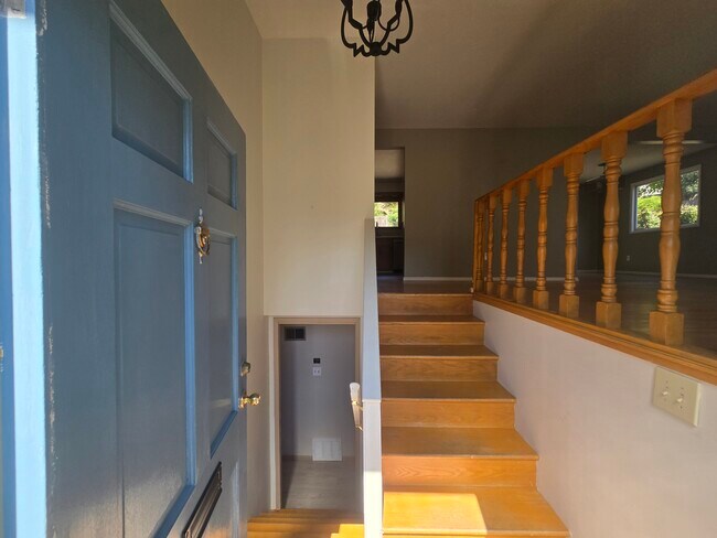 Foto del edificio - 3010 W Weile Ave