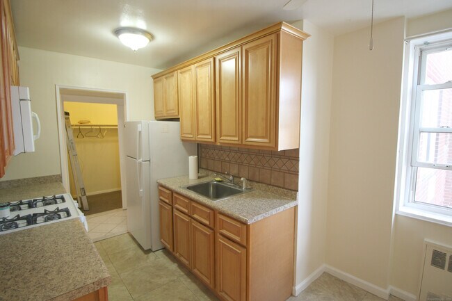 Foto del edificio - 39 Glenbrook Rd