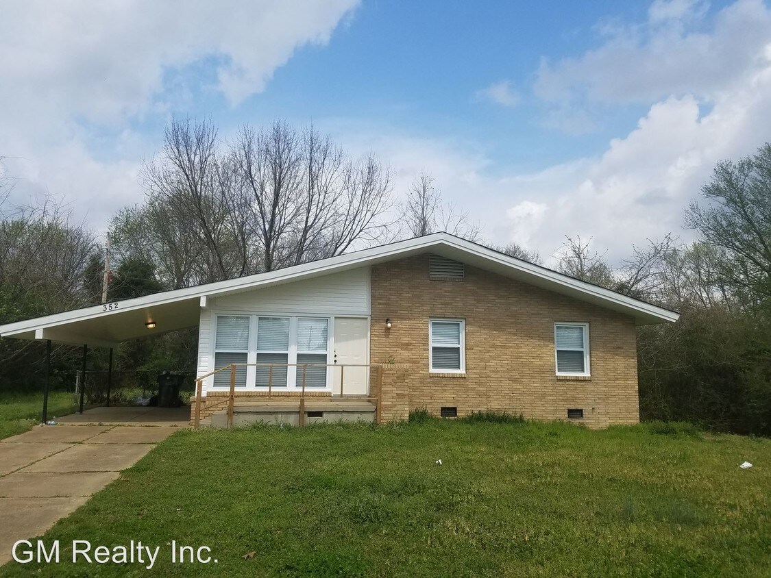 352 W Shelby Dr, Memphis, TN 38109 House Rental in Memphis, TN