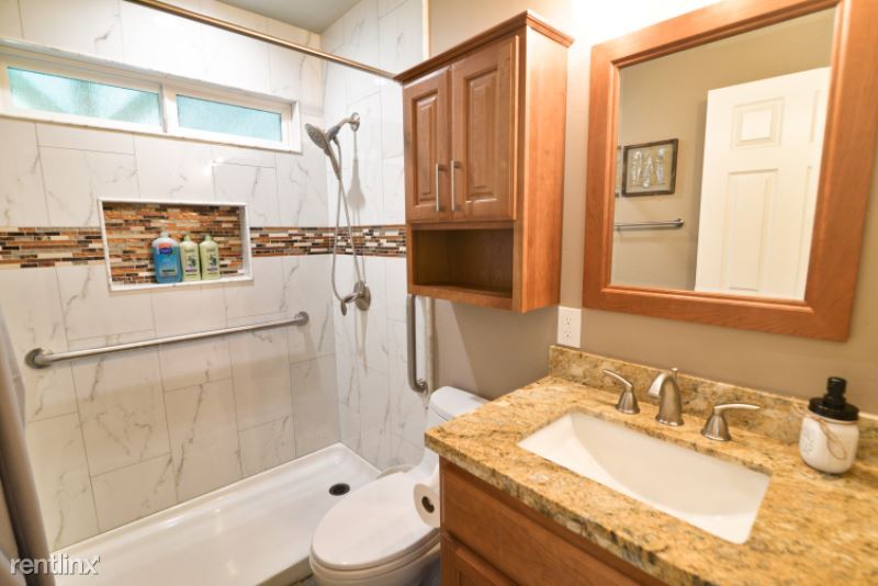 Primary Photo - 4 br, 2 bath House - 9292 Tina way