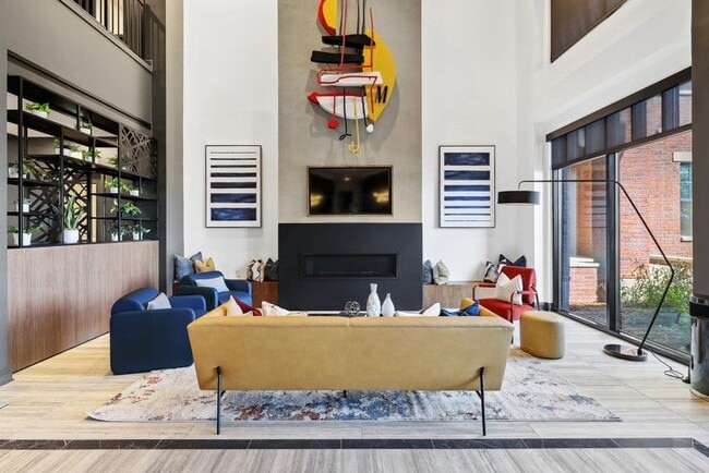 Building Photo - Metronome Mid City