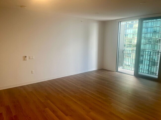 Foto del edificio - Luxury 1 Bedroom Close To Everything