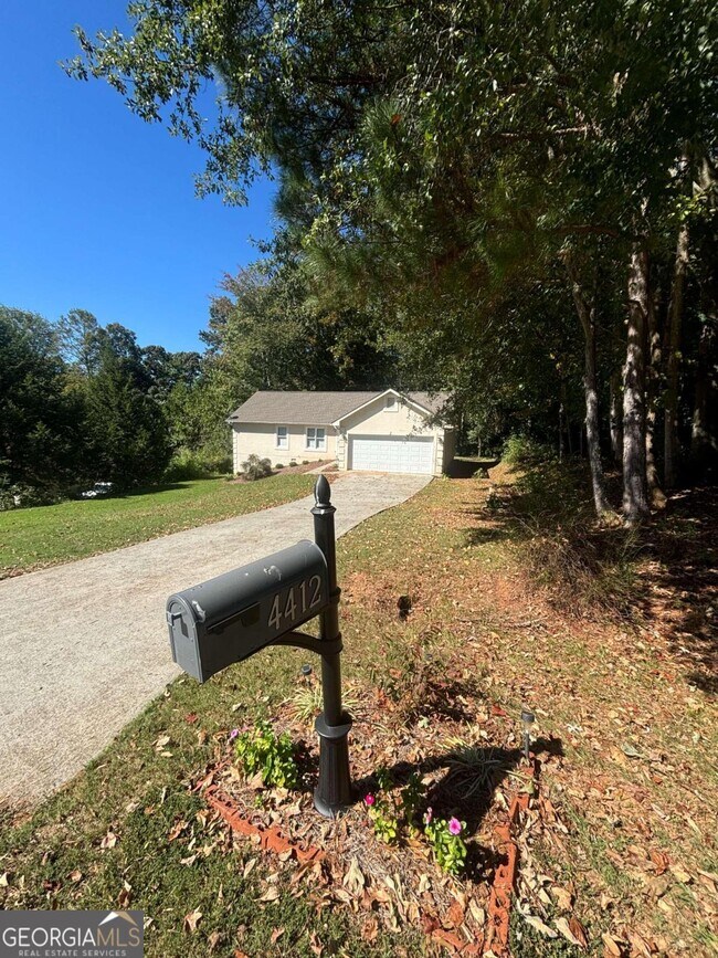 Building Photo - 4412 Nohl Crest Dr