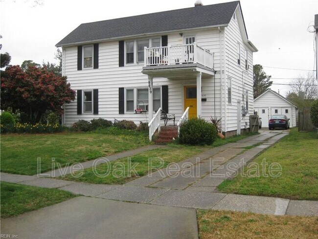 Building Photo - 9639 Wells Pkwy