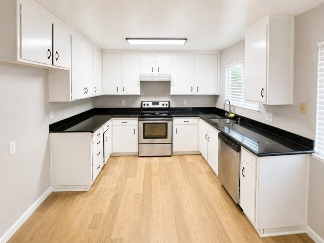 Foto del edificio - 1112 Muir Ct