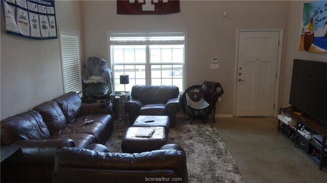 Foto del edificio - 3104 Green St