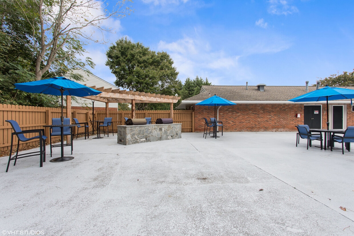 Courthouse Green Apartments 6417 Statute St Chesterfield, VA