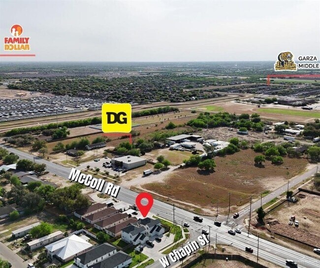 Foto del edificio - 1324 N McColl Rd