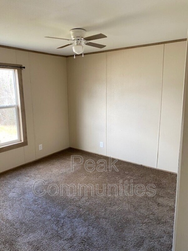 Foto del edificio - 10424 Sunny Mdws Blvd