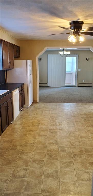 Foto del edificio - 1381 Mineral Spring Ave