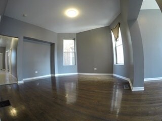 Foto del edificio - 6531 S Green St