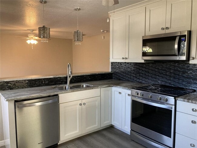 Foto del edificio - 1090 Nomad Rd