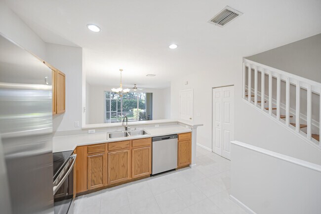 Building Photo - 9755 Porta Leona Ln