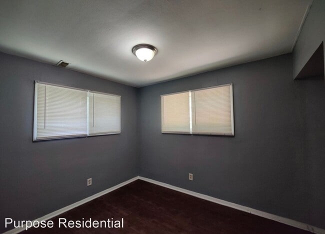 Foto del edificio - 3 br, 1 bath House - 8415 Chalons Ct
