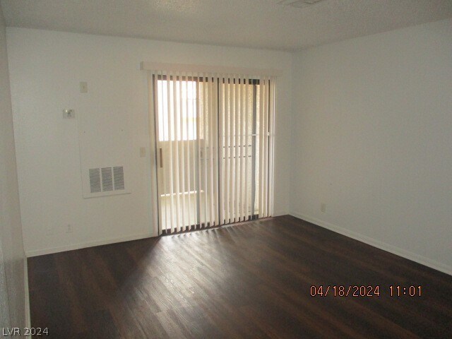 Building Photo - 3151 N Soaring Gulls Dr