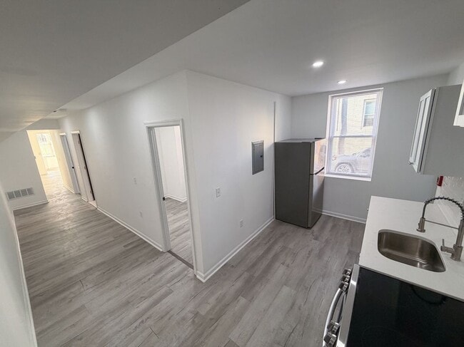 Building Photo - 1621 N 33rd St