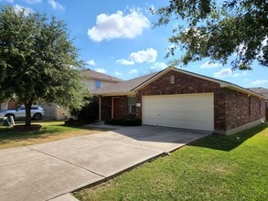 Building Photo - 212 Holman Path