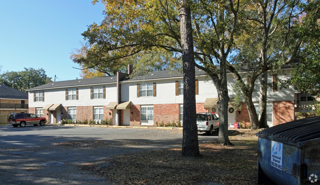 1207 Canal St, Pascagoula, MS 39567 Apartments in Pascagoula, MS