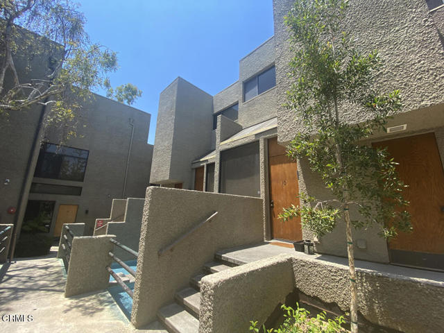 Building Photo - 484 E California Blvd