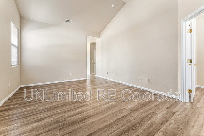 Building Photo - 3740 S Tempe Way