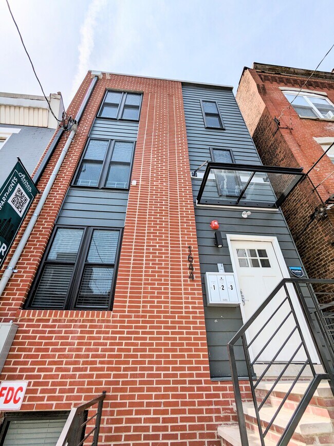 Foto del edificio - 1644 N 26th St