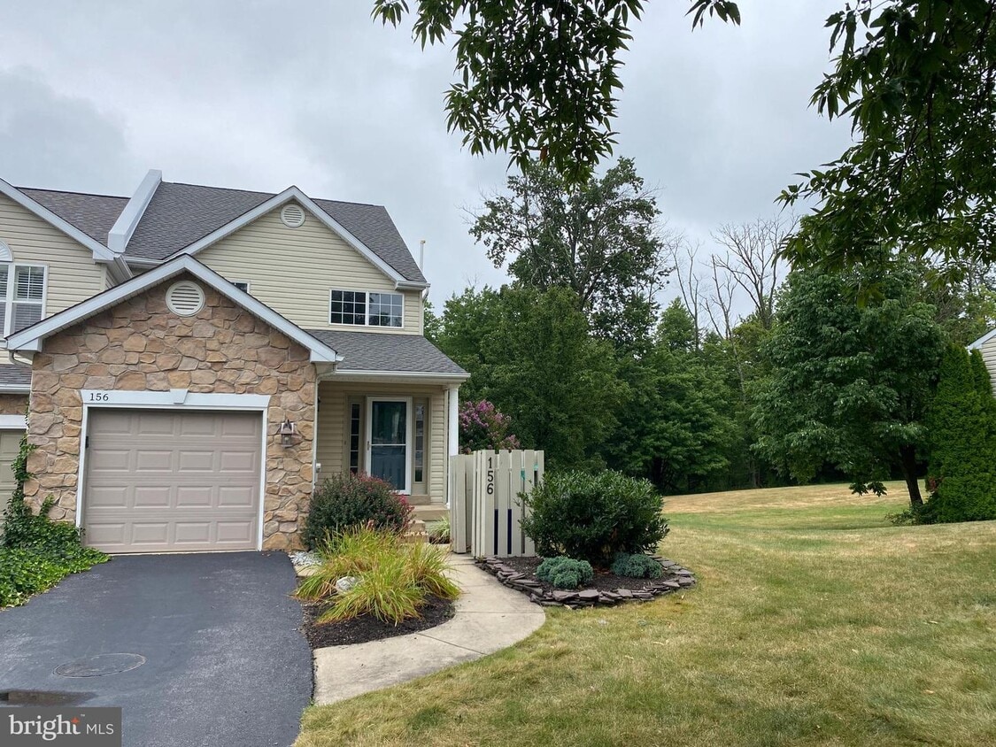 156 Galway Cir, Chalfont, PA 18914 Townhome Rentals in Chalfont PA