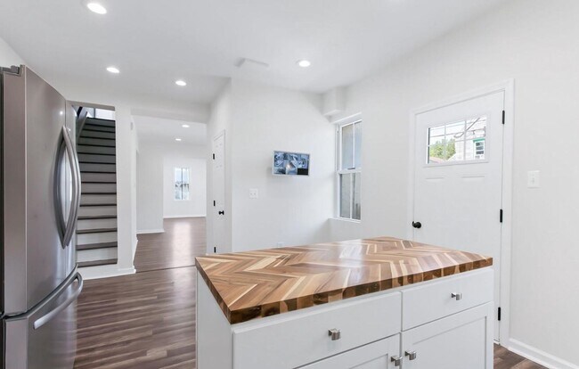 Foto del edificio - Beautiful 3 Bedroom, 2.5 Bath in Lancaster, Pa!!