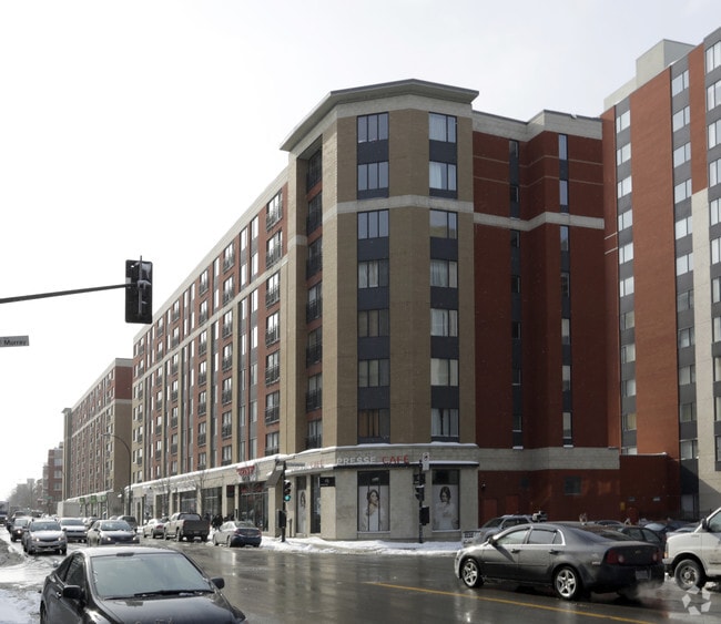 Building Photo - Terrasses Windsor