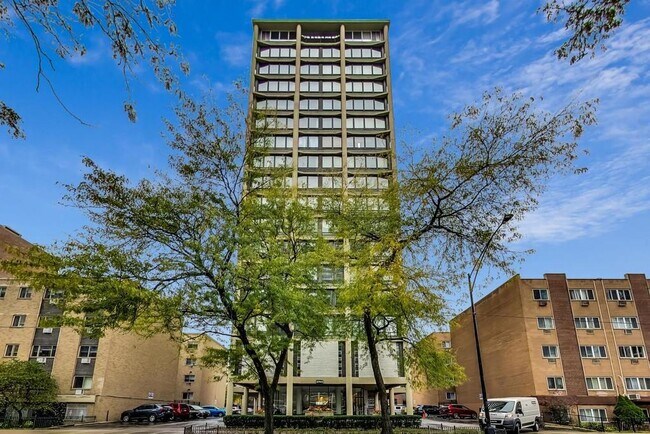Foto del edificio - 5740 N Sheridan Rd