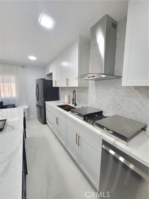 Foto del edificio - 7732 Bothwell Rd