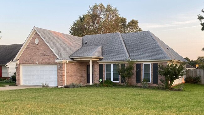 Foto del edificio - 5535 Deerfield Dr