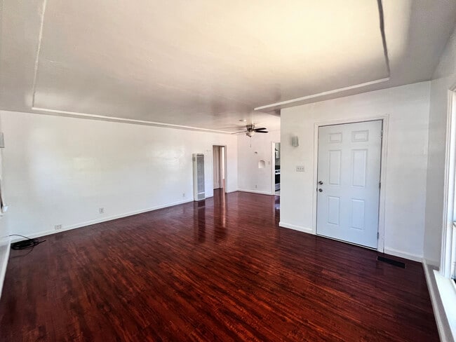 Foto del edificio - 2860 35th Ave