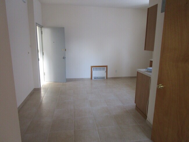 Foto del edificio - 2043 72nd St