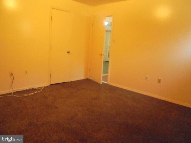 Building Photo - 6 Ed Turner Ln