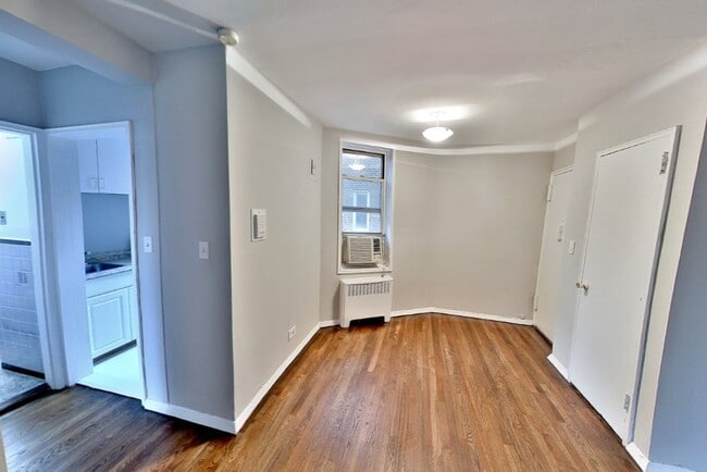 Photo - EAST 58th STREET Apartment