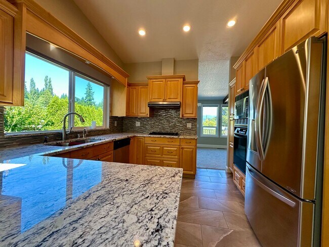 Foto del edificio - 2710 Lakeridge Ln